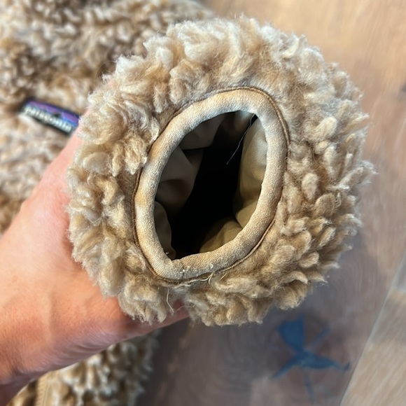 Patagonia hi pile fleece parka 12-18mths - Picture 5 of 7